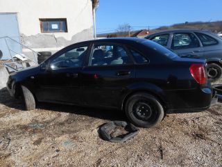 bontott CHEVROLET LACETTI Bal első Csonkállvány Kerékaggyal