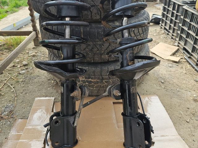 bontott CHEVROLET LACETTI Bal első Gólyaláb (Lengécsillapító, Rugó)