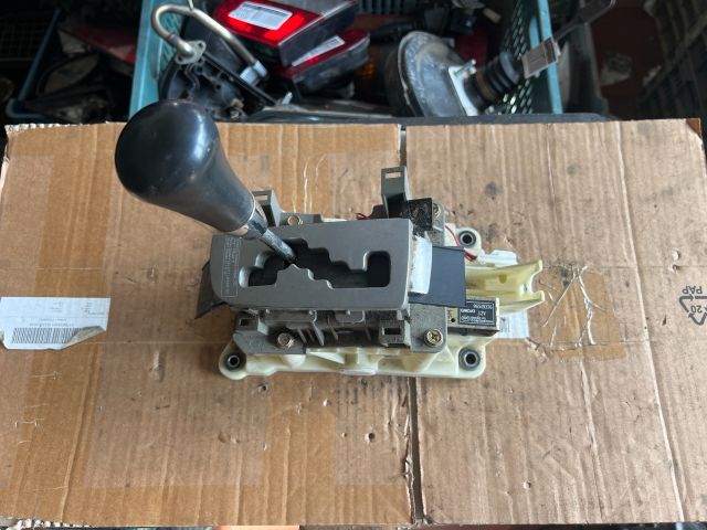 bontott CHEVROLET LACETTI Automata Váltókar