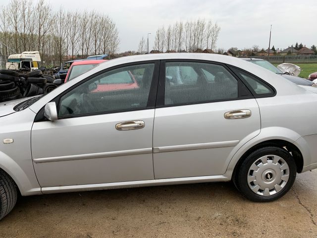 bontott CHEVROLET LACETTI Bal első Féknyereg Munkahengerrel