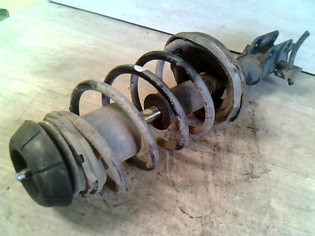 bontott CHEVROLET LACETTI Bal első Gólyaláb (Lengécsillapító, Rugó)