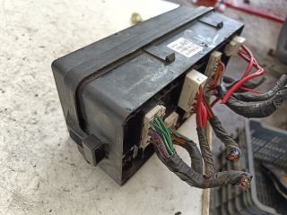 bontott CHEVROLET LACETTI Biztosítéktábla Motortér