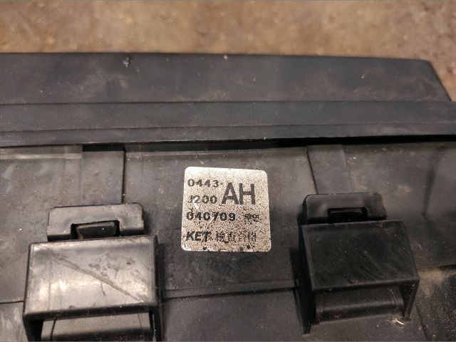 bontott CHEVROLET LACETTI Biztosítéktábla Motortér