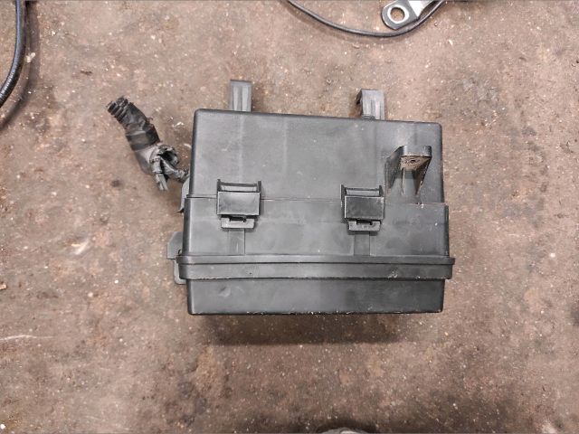 bontott CHEVROLET LACETTI Biztosítéktábla Motortér