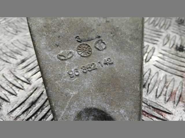 bontott CHEVROLET LACETTI Generátor Tartó Bak