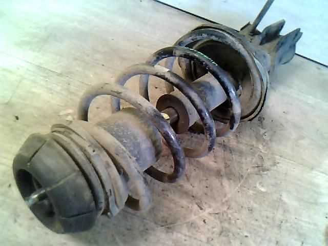 bontott CHEVROLET LACETTI Jobb első Gólyaláb (Lengécsillapító, Rugó)