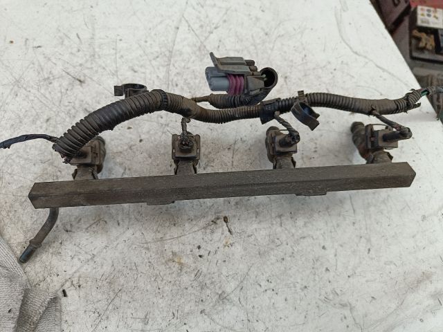 bontott CHEVROLET LACETTI Porlasztó Sor / Híd