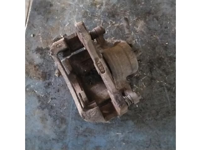 bontott CHEVROLET LACETTI Bal első Féknyereg Munkahengerrel