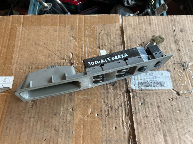 bontott CHEVROLET LACETTI Bal első Ablakemelő Kapcsoló