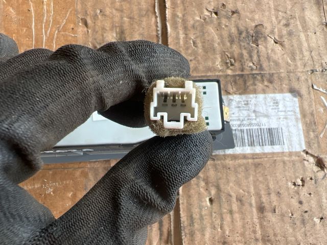 bontott CHEVROLET LACETTI Bal első Ablakemelő Kapcsoló