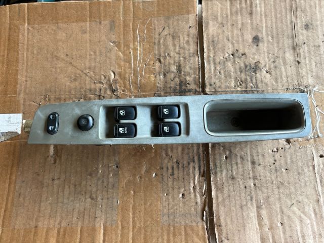bontott CHEVROLET LACETTI Bal első Ablakemelő Kapcsoló