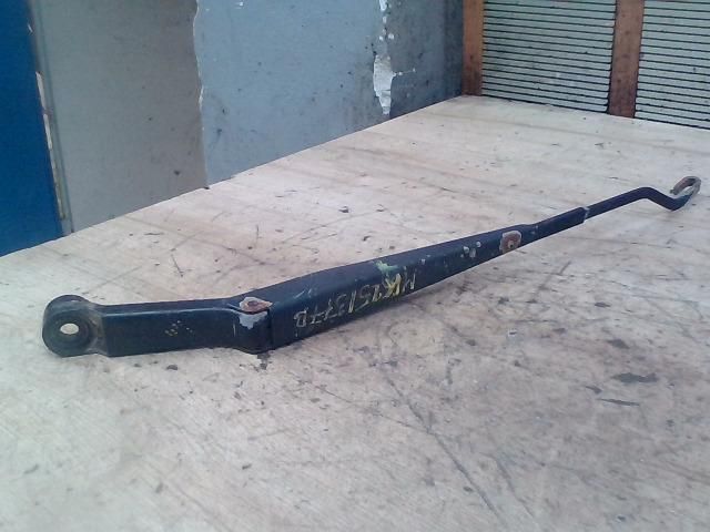 bontott CHEVROLET LACETTI Bal első Ablaktörlő Kar