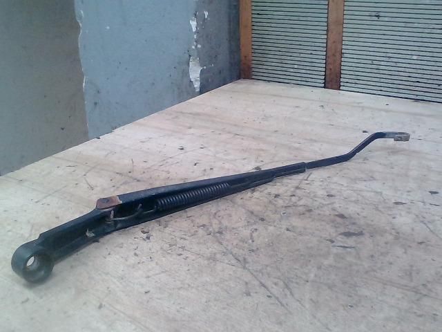 bontott CHEVROLET LACETTI Bal első Ablaktörlő Kar