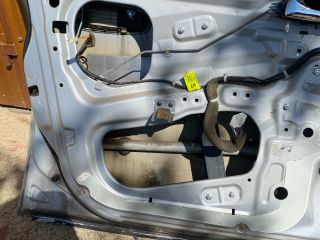 bontott CHEVROLET LACETTI Bal első Ajtó (Részeivel)