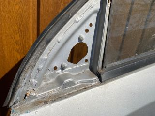 bontott CHEVROLET LACETTI Bal első Ajtó (Részeivel)