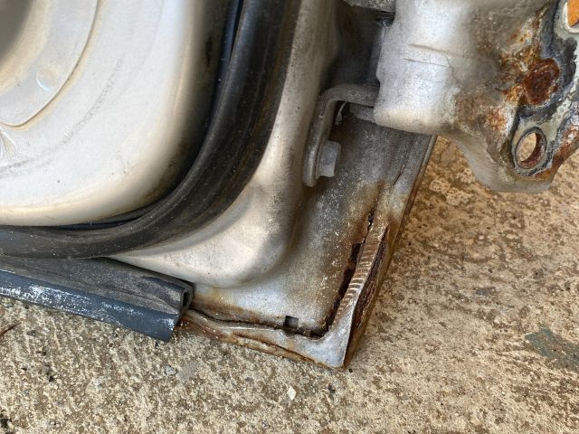 bontott CHEVROLET LACETTI Bal első Ajtó (Részeivel)