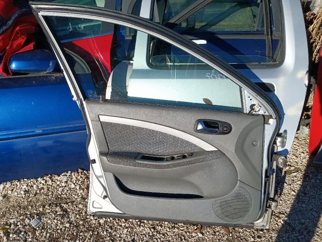 bontott CHEVROLET LACETTI Bal első Ajtó (Részeivel)