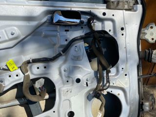 bontott CHEVROLET LACETTI Bal első Ajtó (Részeivel)