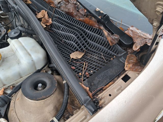 bontott CHEVROLET LACETTI Bal első Ajtó (Üres lemez)