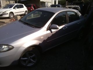 bontott CHEVROLET LACETTI Bal első Ajtózár