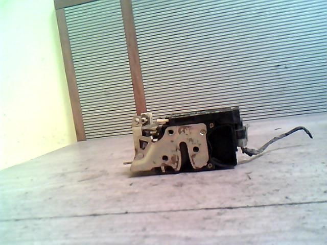 bontott CHEVROLET LACETTI Bal első Ajtózár