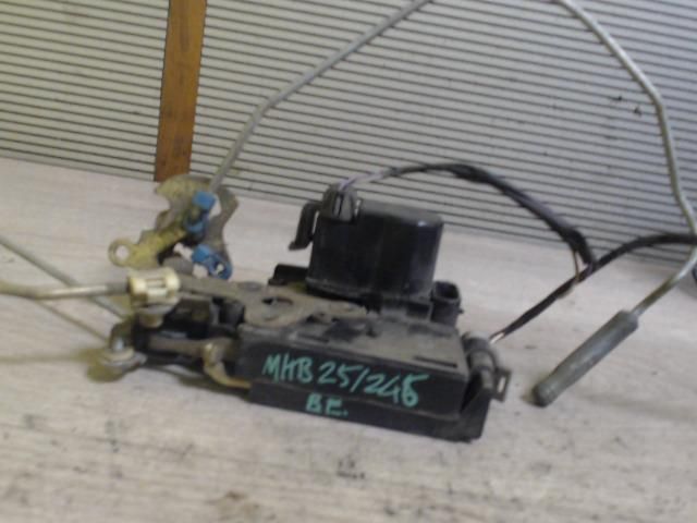 bontott CHEVROLET LACETTI Bal első Ajtózár