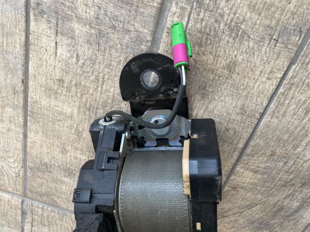 bontott CHEVROLET LACETTI Bal első Biztonsági Öv