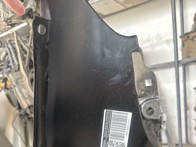 bontott CHEVROLET LACETTI Bal első Sárvédő