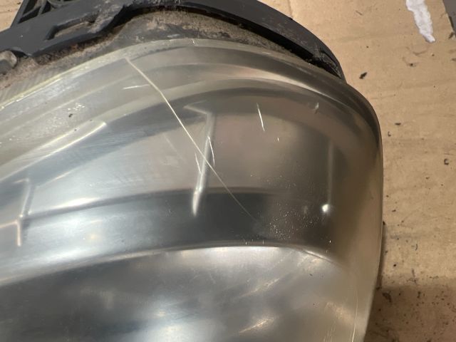 bontott CHEVROLET LACETTI Bal Fényszóró