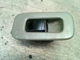 bontott CHEVROLET LACETTI Bal hátsó Ablakemelő Kapcsoló