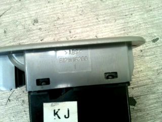 bontott CHEVROLET LACETTI Bal hátsó Ablakemelő Kapcsoló