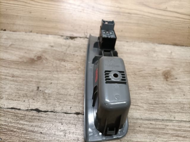 bontott CHEVROLET LACETTI Bal hátsó Ablakemelő Kapcsoló