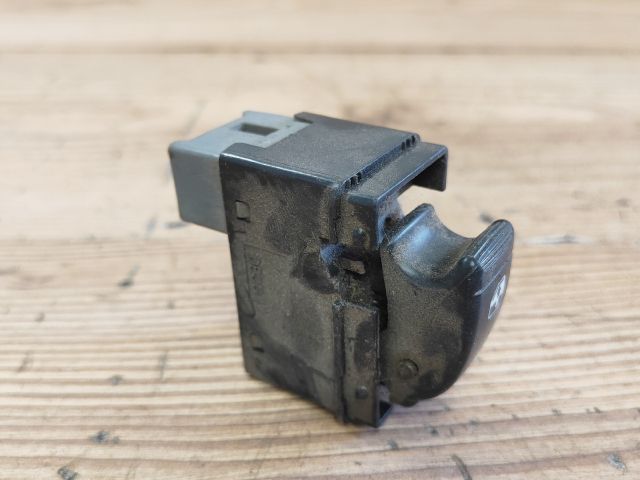 bontott CHEVROLET LACETTI Bal hátsó Ablakemelő Kapcsoló