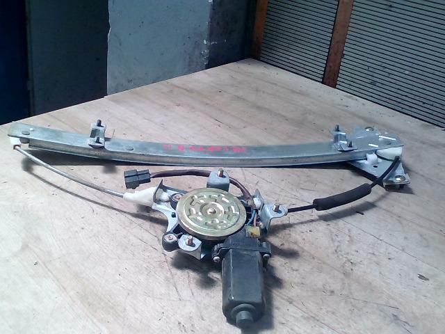 bontott CHEVROLET LACETTI Bal hátsó Ablakemelő Szerkezet (Elektromos)