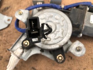 bontott CHEVROLET LACETTI Bal hátsó Ablakemelő Szerkezet (Elektromos)