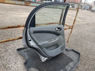 bontott CHEVROLET LACETTI Bal hátsó Ajtó (Részeivel)