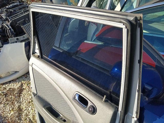 bontott CHEVROLET LACETTI Bal hátsó Ajtó (Részeivel)