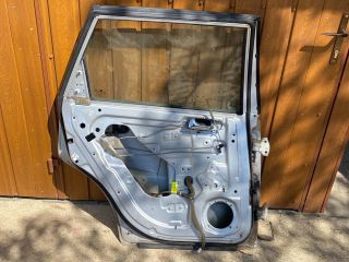 bontott CHEVROLET LACETTI Bal hátsó Ajtó (Részeivel)