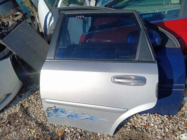 bontott CHEVROLET LACETTI Bal hátsó Ajtó (Részeivel)