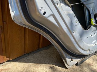 bontott CHEVROLET LACETTI Bal hátsó Ajtó (Részeivel)