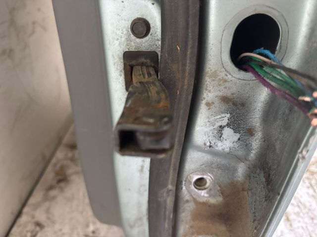 bontott CHEVROLET LACETTI Bal hátsó Ajtó (Részeivel)