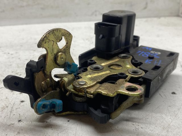 bontott CHEVROLET LACETTI Bal hátsó Ajtózár