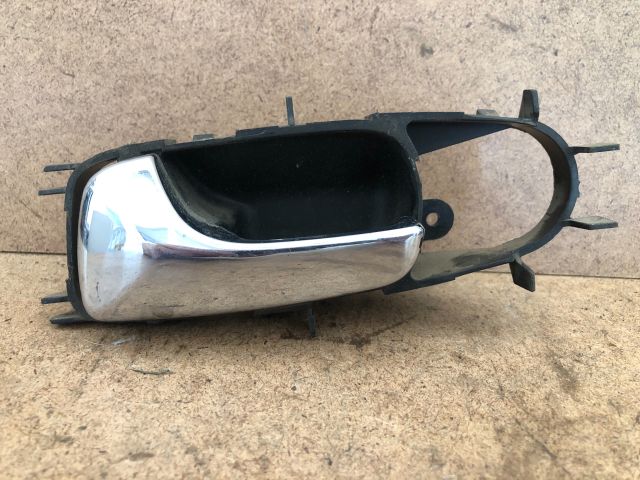 bontott CHEVROLET LACETTI Bal hátsó Belső Kilincs