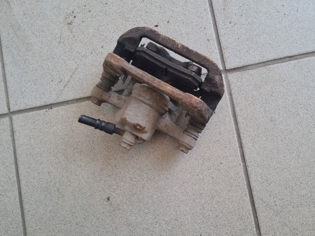 bontott CHEVROLET LACETTI Bal hátsó Féknyereg Munkahengerrel