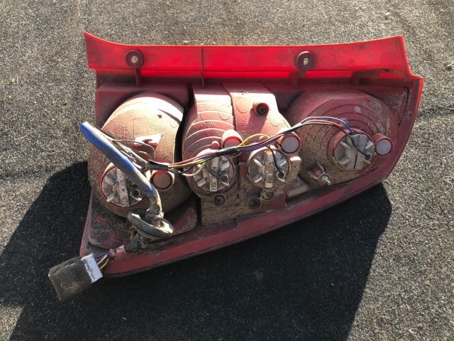 bontott CHEVROLET LACETTI Bal Hátsó Lámpa