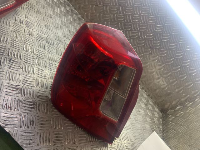 bontott CHEVROLET LACETTI Bal Hátsó Lámpa