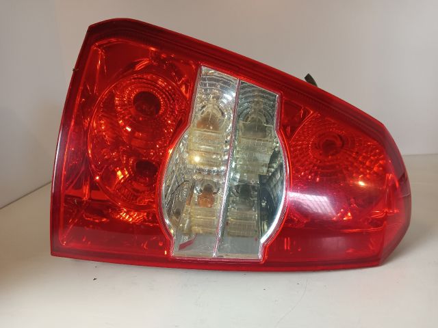 bontott CHEVROLET LACETTI Bal Hátsó Lámpa