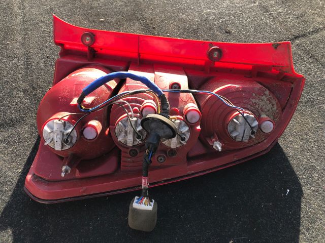 bontott CHEVROLET LACETTI Bal Hátsó Lámpa