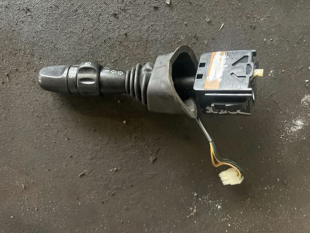 bontott CHEVROLET LACETTI Bal Kormánykapcsoló Irányjelző