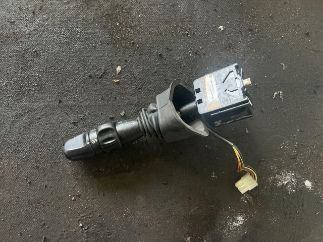 bontott CHEVROLET LACETTI Bal Kormánykapcsoló Irányjelző